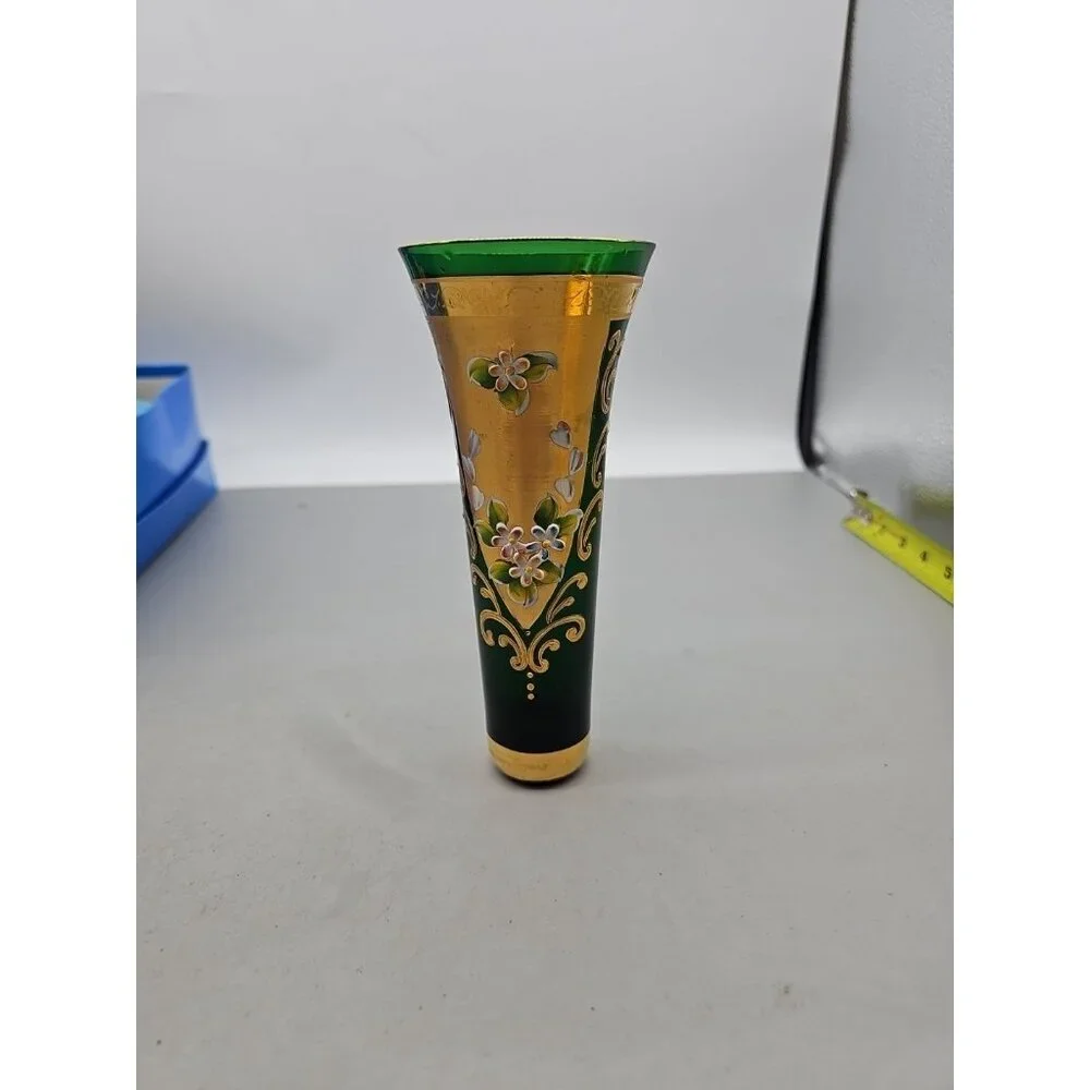Vintage Hand Painted Art Glass Vase~ Venetian Style Green‎ W/White Flowers~7